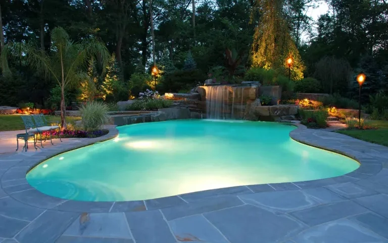 Beautiful Pool with Glass Beads